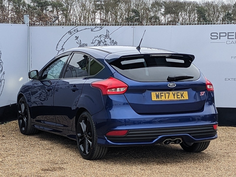 Used Ford Focus 2017 for sale - 76383122: Photo 7