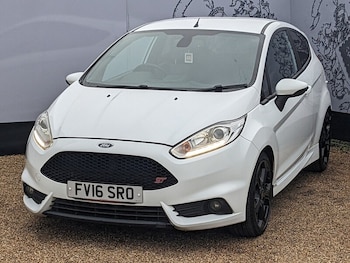 Used Ford Fiesta 2016 for sale - 78583729: Photo