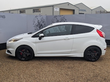 Used Ford Fiesta 2016 for sale - 78583729: Photo