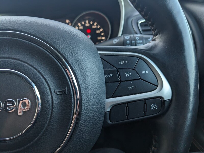 Used Jeep Compass 2018 for sale - 76712113: Photo 20