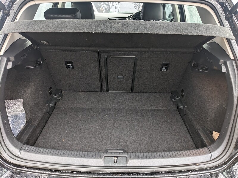 Used Volkswagen Golf 2015 for sale - 77140265: Photo 11