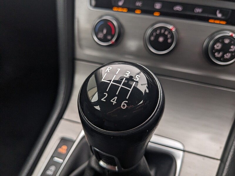 Used Volkswagen Golf 2015 for sale - 77140265: Photo 18