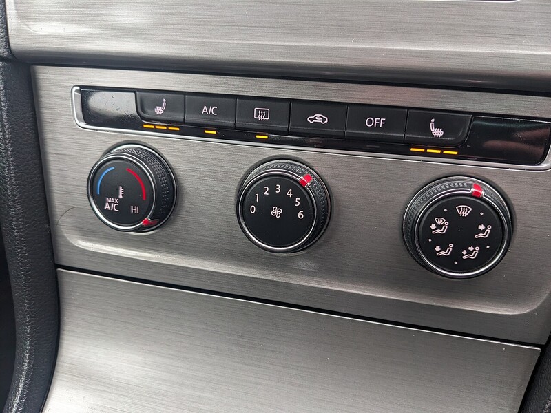 Used Volkswagen Golf 2015 for sale - 77140265: Photo 20