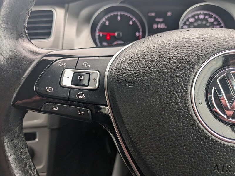 Used Volkswagen Golf 2015 for sale - 77140265: Photo 23