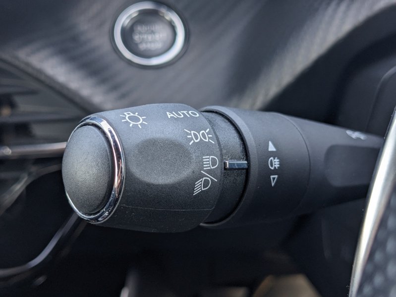 Used Peugeot 208 2021 for sale - 76520839: Photo 14