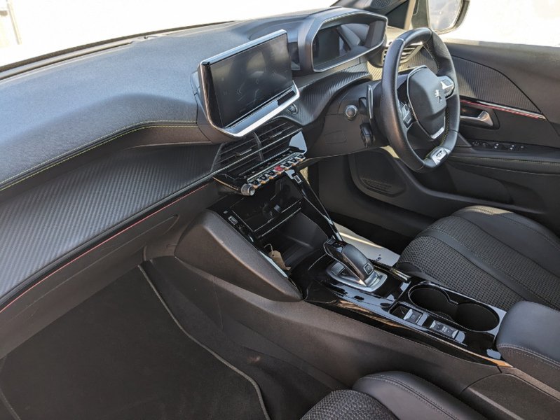 Used Peugeot 208 2021 for sale - 76520839: Photo 18