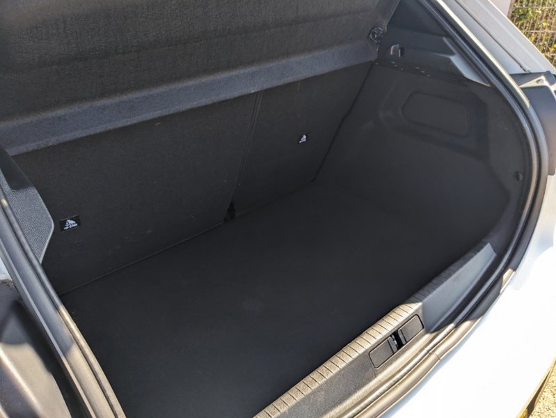 Used Peugeot 208 2021 for sale - 76520839: Photo 31