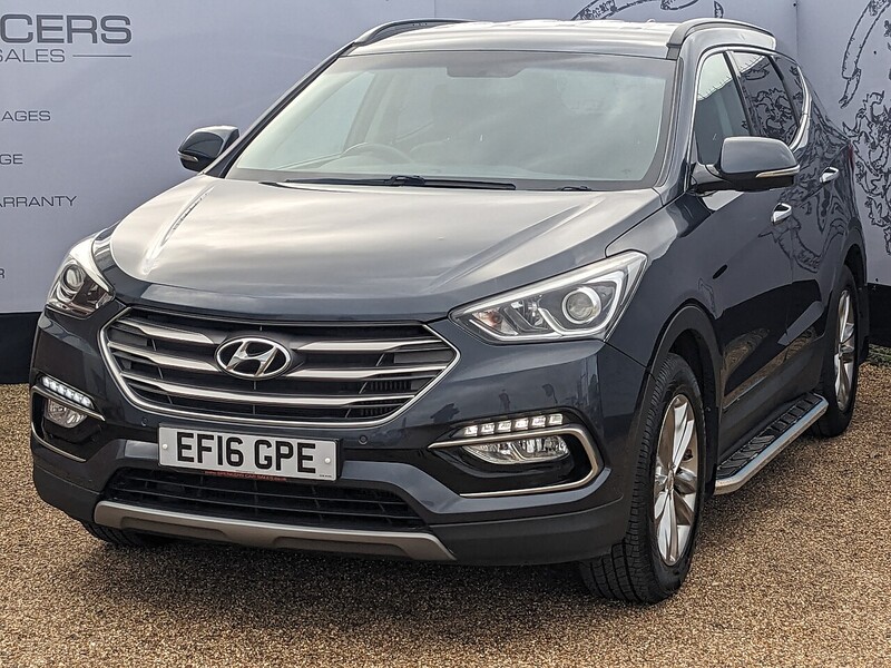 Used Hyundai Santa Fe 2016 for sale - 77475580: Photo 3