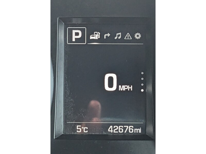 Used Hyundai Santa Fe 2016 for sale - 77475580: Photo 32