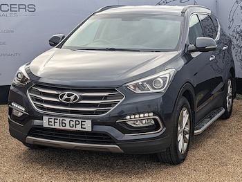 Used Hyundai Santa Fe 2016 for sale - 77475580: Photo