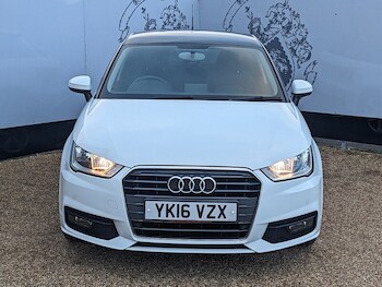 Used Audi A1 2016 for sale - 76950816: Photo