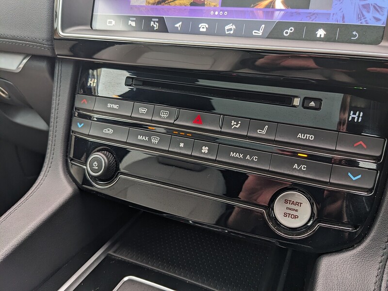 Used Jaguar F-Pace for sale - 77288613: Photo 31