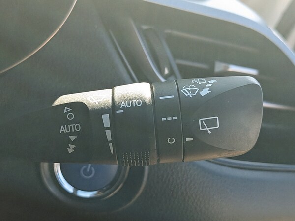 Used Toyota C-HR 2021 for sale - 75597608: Photo 29