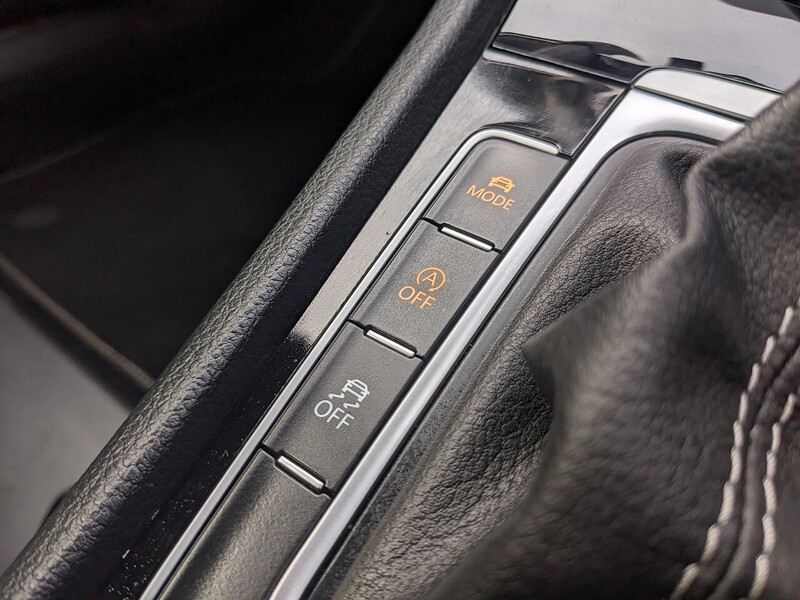 Used Volkswagen Golf 2019 for sale - 77880618: Photo 30