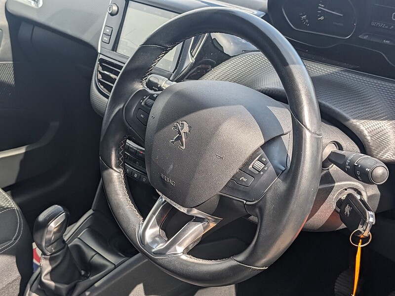 Used Peugeot 208 2019 for sale - 78197479: Photo 16