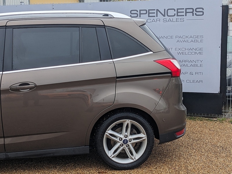 Used Ford Grand C-Max 2016 for sale - 76570688: Photo 5