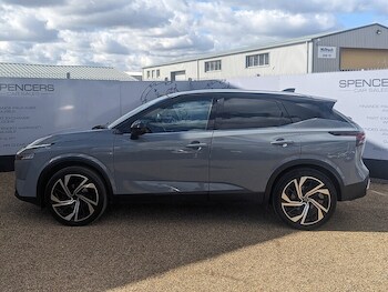 Used Nissan Qashqai 2021 for sale - 77917275: Photo