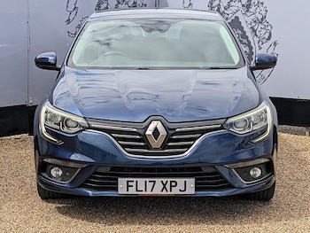 Used Renault Megane 2017 for sale - 78840244: Photo