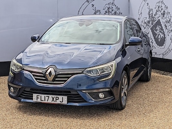 Used Renault Megane 2017 for sale - 78840244: Photo