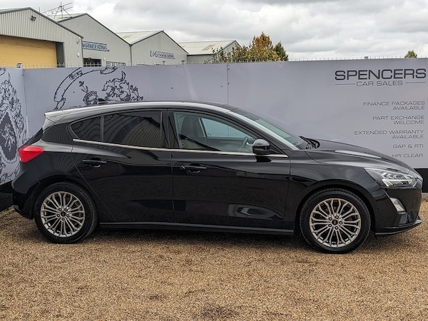 Used Ford Focus 2021 for sale - 76263789: Photo 10