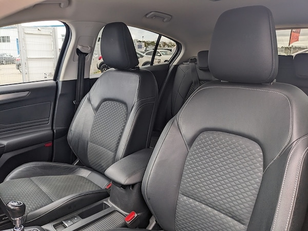 Used Ford Focus 2021 for sale - 76263789: Photo 15