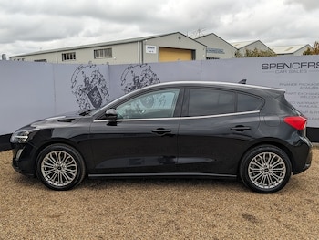 Used Ford Focus 2021 for sale - 76263789: Photo 4