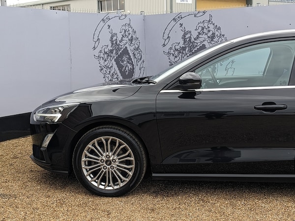 Used Ford Focus 2021 for sale - 76263789: Photo 5