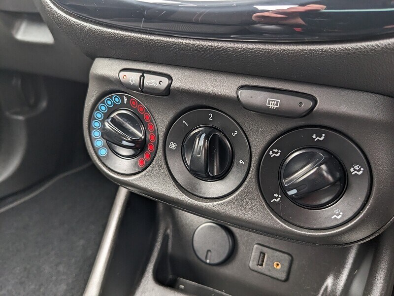 Used Vauxhall Corsa 2015 for sale - 77976818: Photo 27