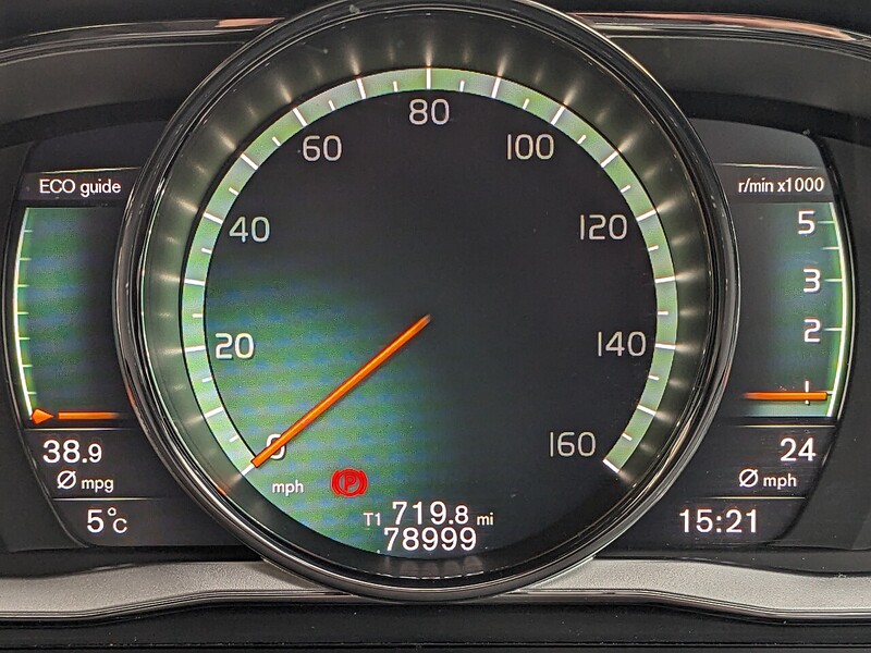 Used Volvo XC60 2016 for sale - 77200957: Photo 33