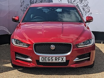 Used Jaguar XE 2016 for sale - 79266147: Photo