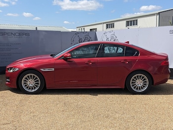 Used Jaguar XE 2016 for sale - 79266147: Photo