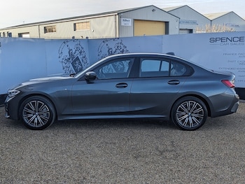 Used BMW 3 Series 2020 for sale - 77643339: Photo