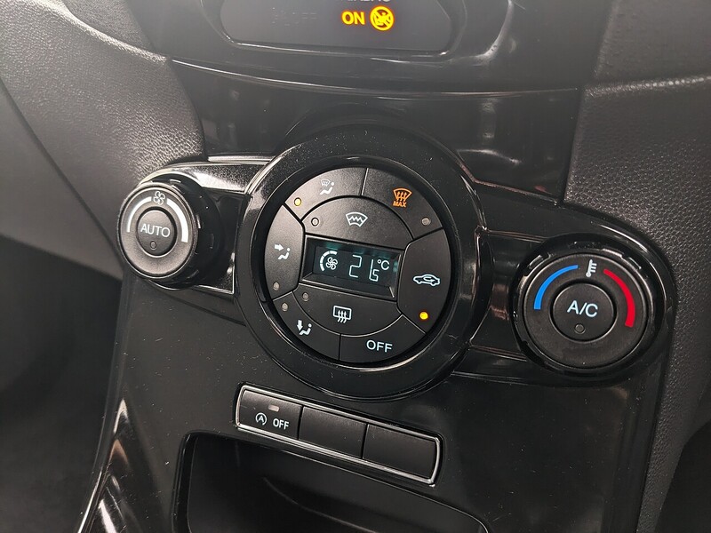 Used Ford Fiesta 2017 for sale - 77564112: Photo 22