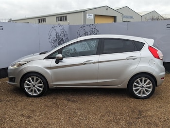 Used Ford Fiesta 2017 for sale - 77564112: Photo
