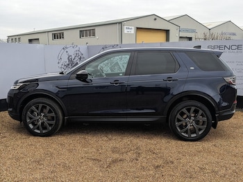 Used Land Rover Discovery Sport 2021 for sale - 77264030: Photo