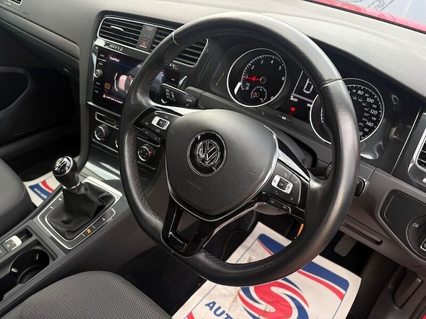 Used Volkswagen Golf 2017 for sale - 76065034: Photo 21