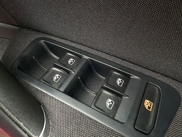 Used Volkswagen Golf 2017 for sale - 76065034: Photo 25