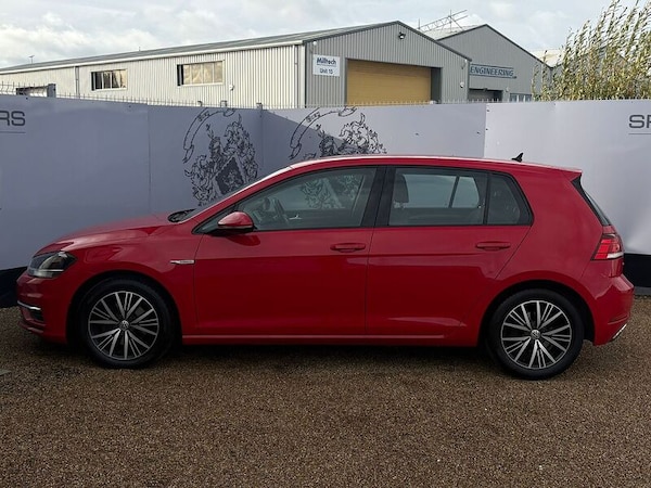 Used Volkswagen Golf 2017 for sale - 76065034: Photo 4