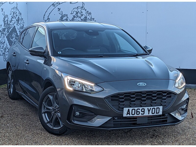 Used Ford Focus 2020 for sale - 76896554: Photo 1