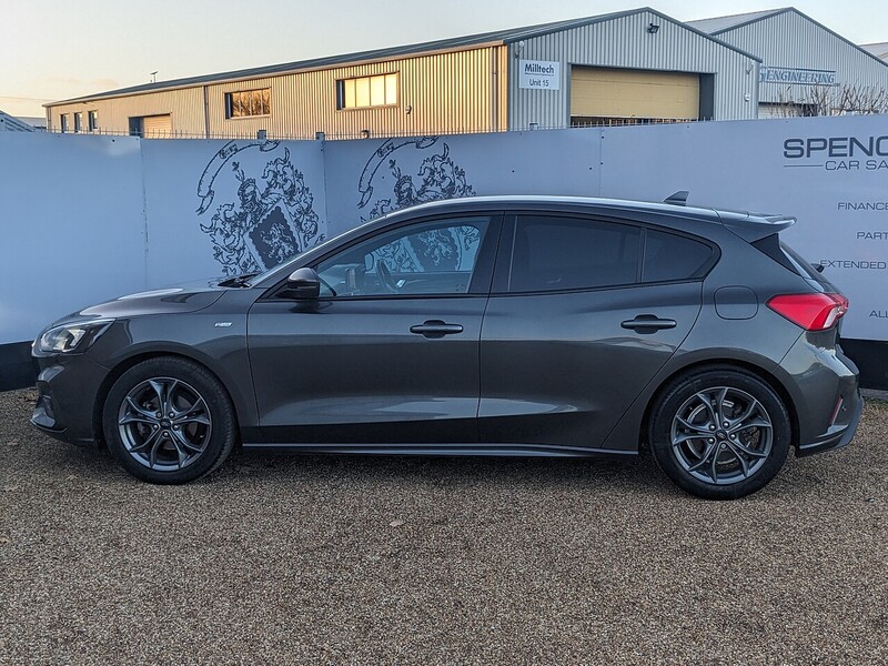 Used Ford Focus 2020 for sale - 76896554: Photo 4