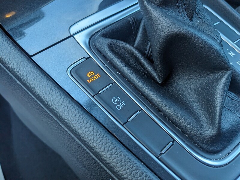 Used Volkswagen Golf 2017 for sale - 77735258: Photo 24