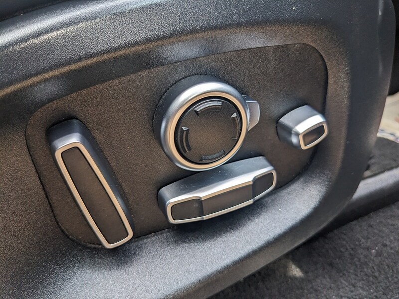 Used Jaguar E-Pace for sale - 76253248: Photo 17