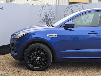 Used Jaguar E-Pace 2018 for sale - 76253248: Photo