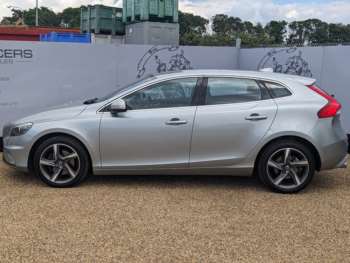 Used Volvo V40 2016 for sale - 73841727: Photo