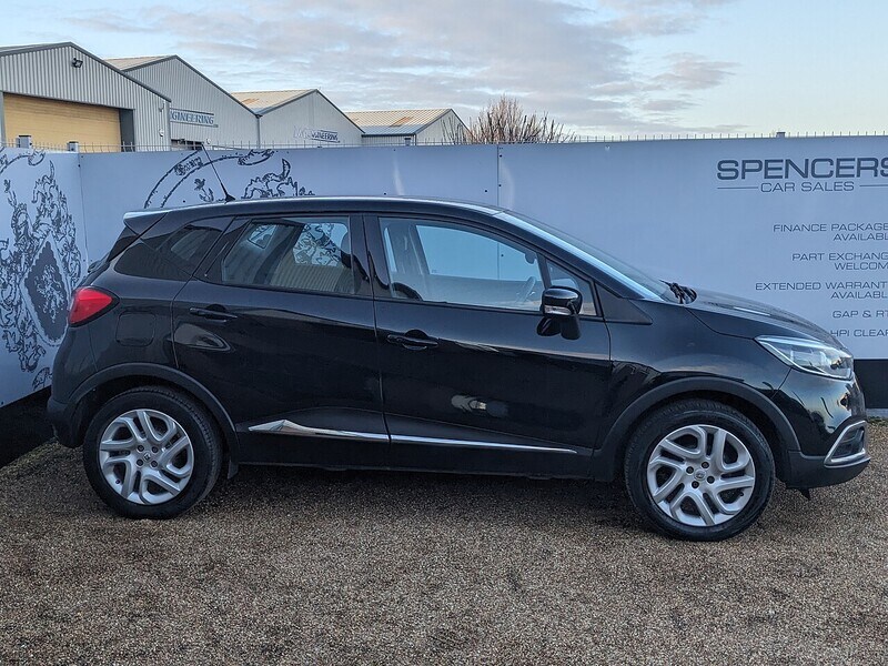 Used Renault Captur 2016 for sale - 77689201: Photo 10