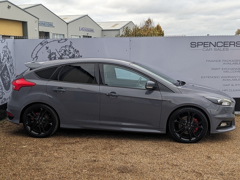 Used Ford Focus 2018 for sale - 76454830: Photo 10