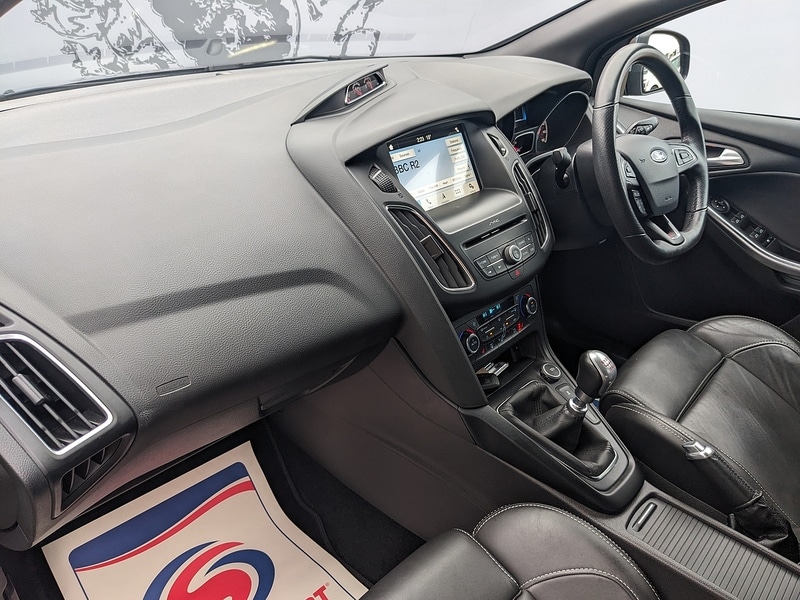 Used Ford Focus 2018 for sale - 76454830: Photo 14