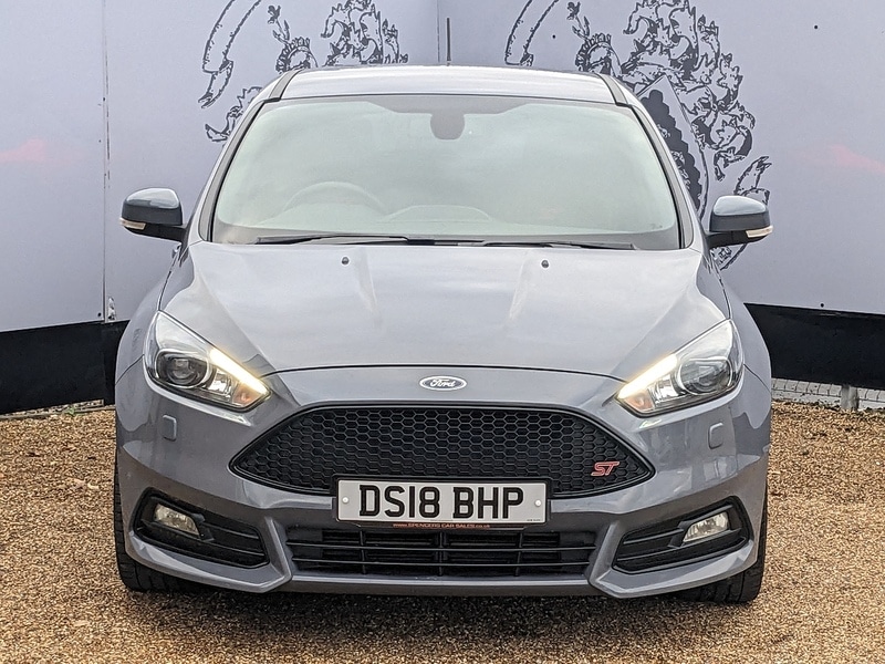 Used Ford Focus 2018 for sale - 76454830: Photo 2