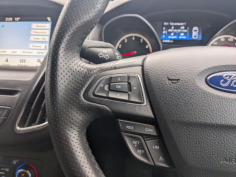 Used Ford Focus 2018 for sale - 76454830: Photo 22