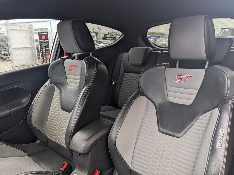 Used Ford Fiesta 2016 for sale - 77976817: Photo 15